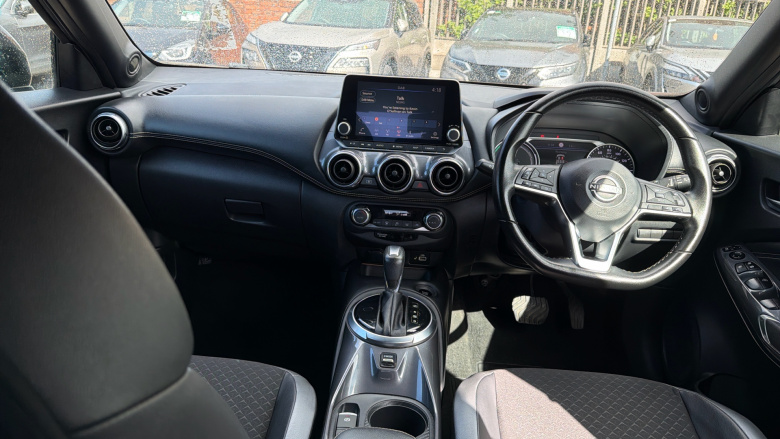 Nissan Juke 1.6 Hybrid N-Connecta 5dr Auto Hybrid Hatchback
